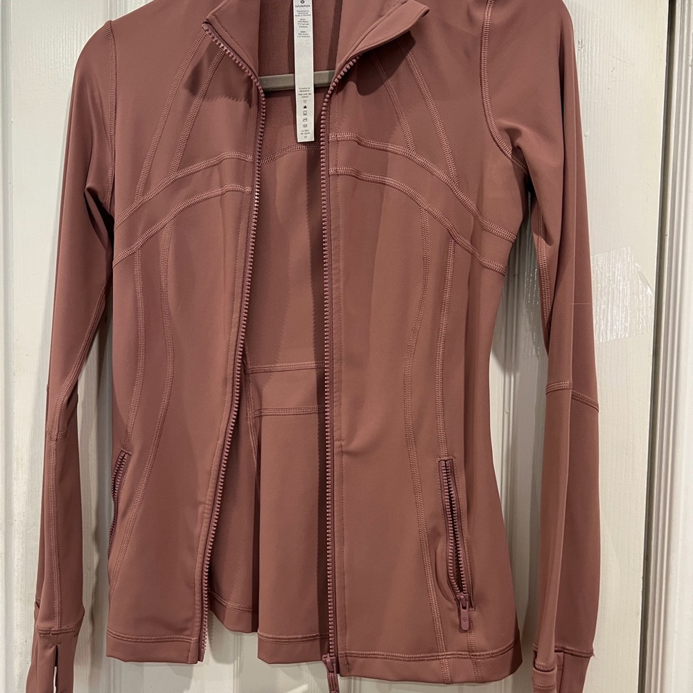 LULULEMON define jacket size 4 perfect condition - Picture 10 of 16